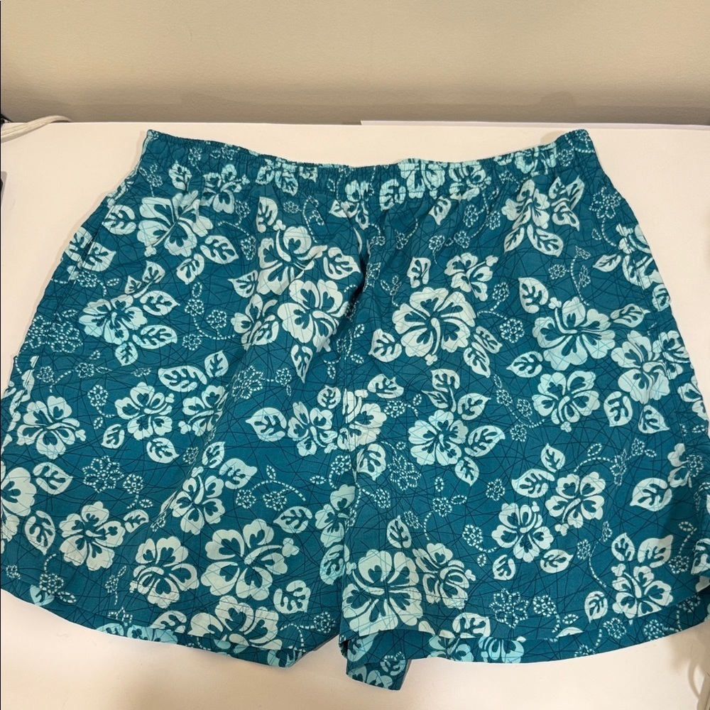 *L.L. Bean Outdoors Teal Floral Women's Shorts (sz XL)